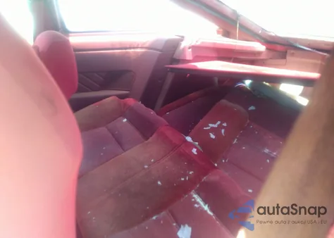 1989 Ford Probe Gl from USA, damaged, VIN 1ZVBT20C3K5198341